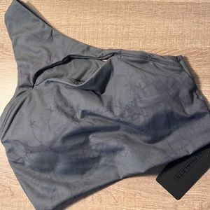 NWT alphalux symmetrical